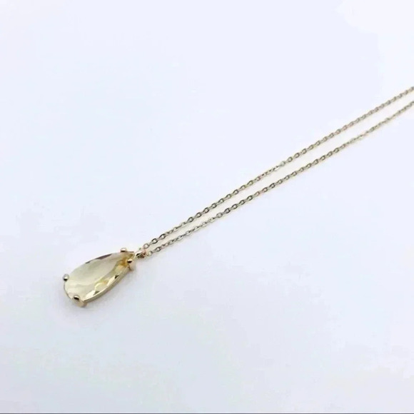 Tear Drop Necklace | Cubic Zirconia Necklace | 18k Gold Plated - Picture 6 of 8